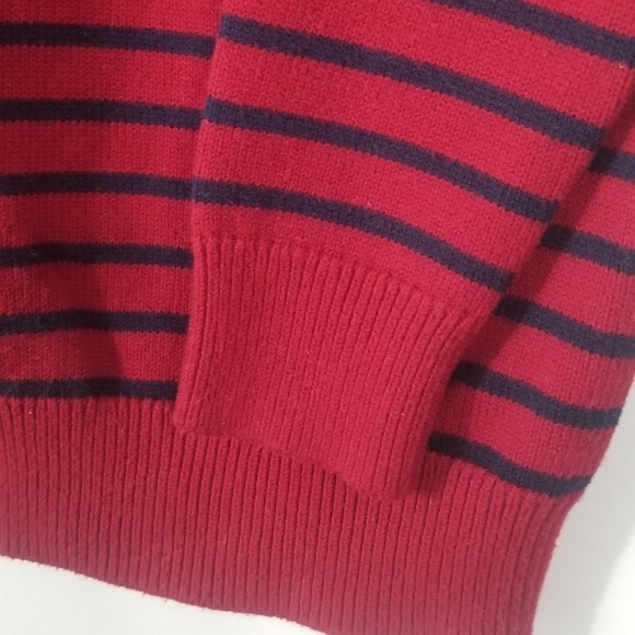GAP Striped Knitted Sweater. Boat Neckline. Ribbed Hemline and Cuffs. Size Large - Picture 2 of 5